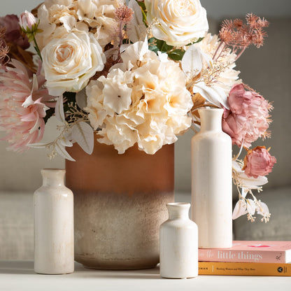 Ensemble de vases en céramique blanche, décoration de ferme